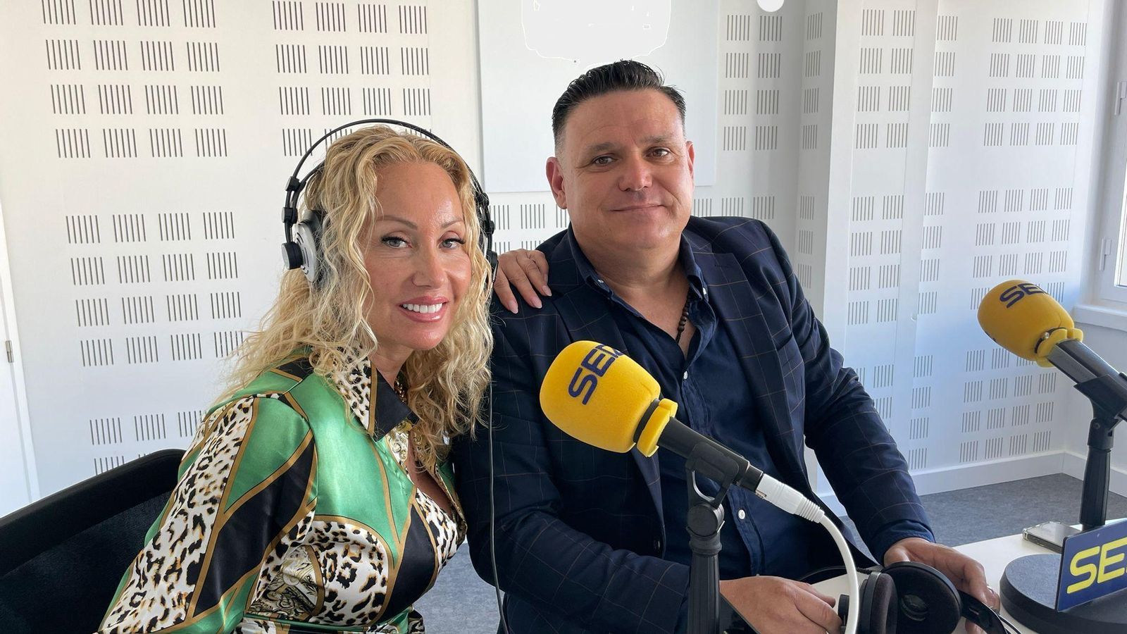 El jefe de producción, Javier Faura, junto a la directora artística Sonia Miranda.