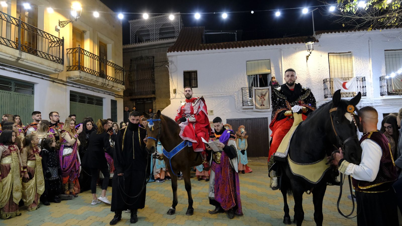 Escenificación de la relación entre moros y cristianos.