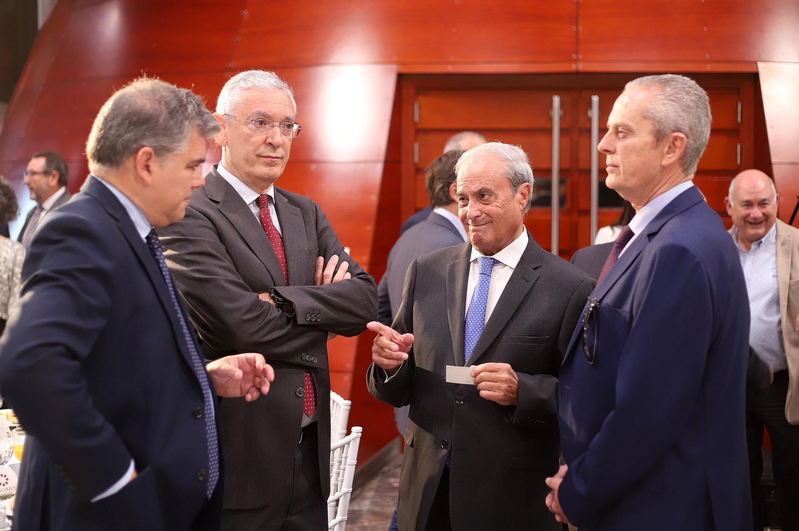 Imágenes del desayuno-coloquio con Jorge Paradela en el Foro Joly Andalucía