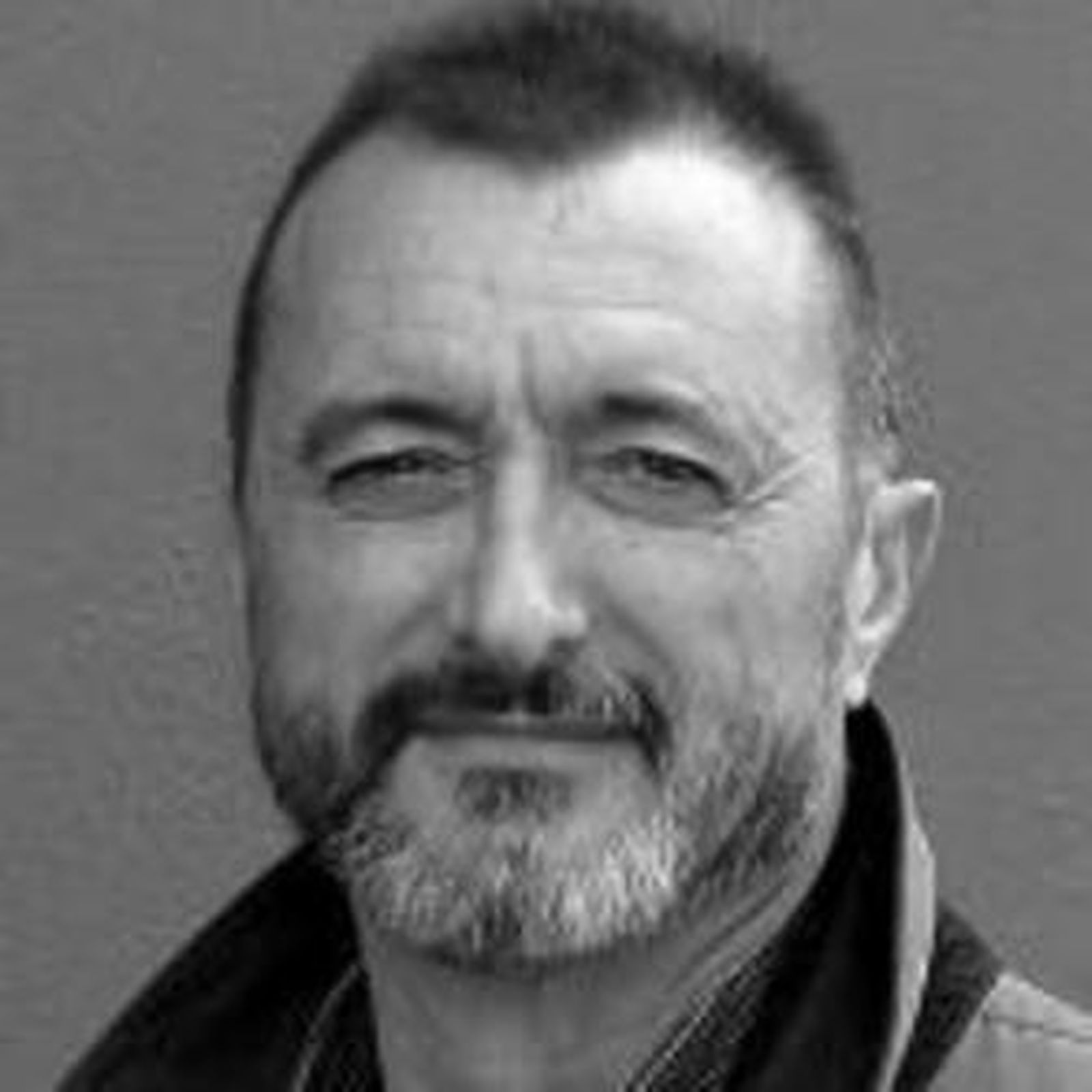 Arturo Pérez Reverte.