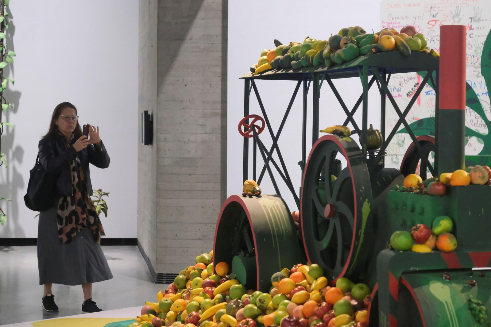 La exposición 'Sombra verde' de Federico Guzmán en el C3A de Córdoba, en imágenes