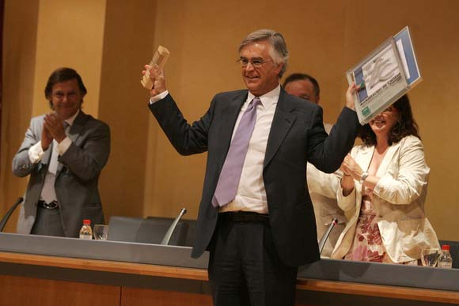 El grupo Pascual logra la acreditación de calidad que otorga la Junta de Andalucía para sus seis hospitales

Foto: Jesus Marin