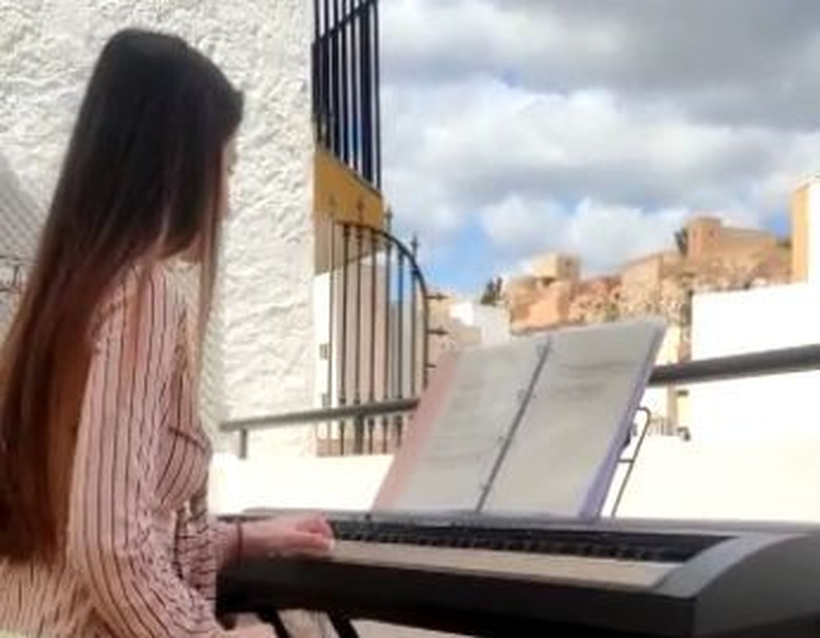 Música de piano para animar a los que están en cuarentena por el coronavirus