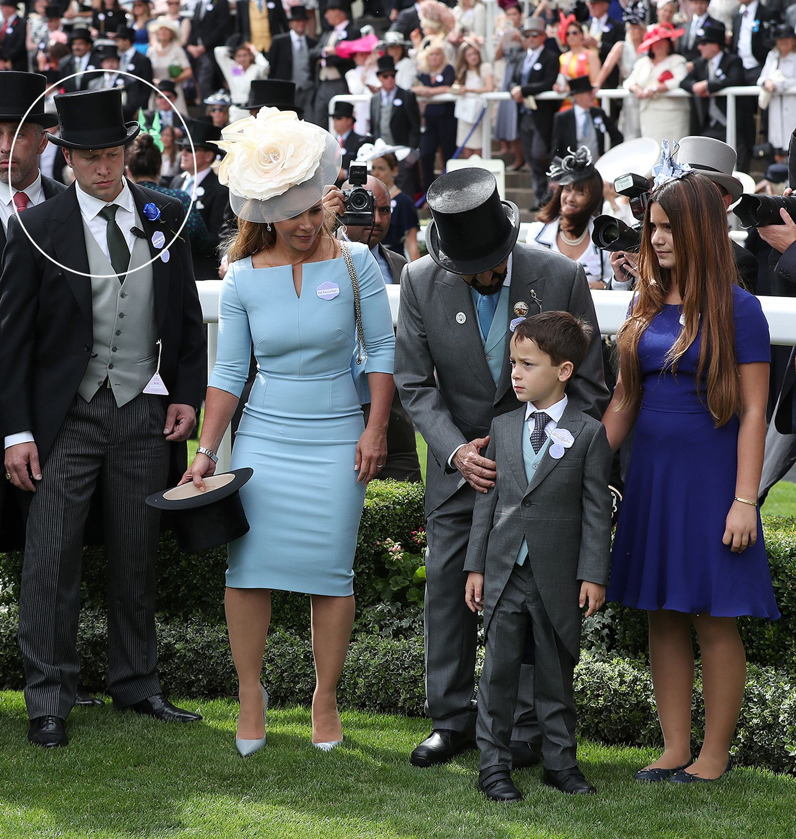 Haya y el emir, con sus dos hijos.