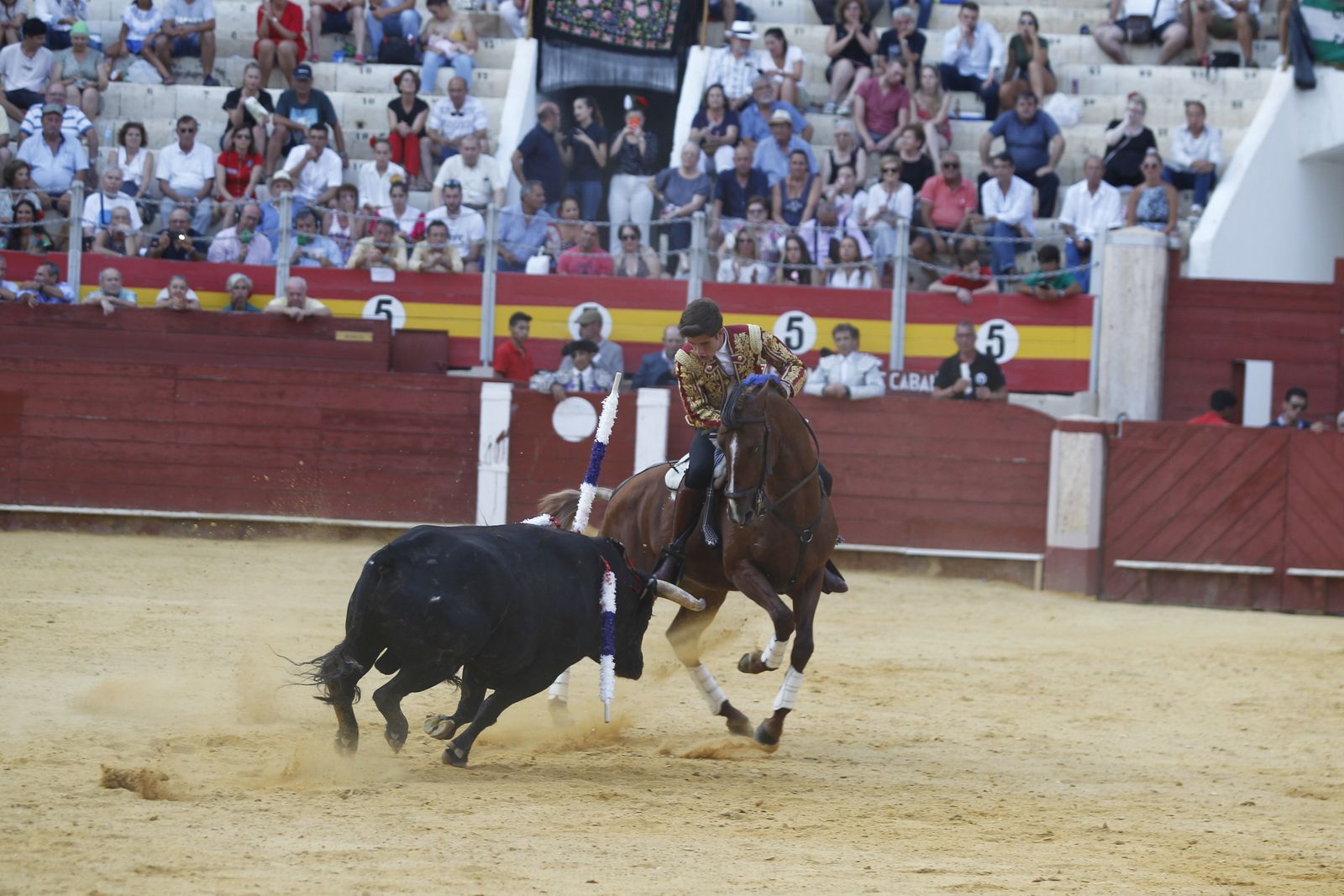Fotogalería corrida de rejones. Feria de Almería 2019