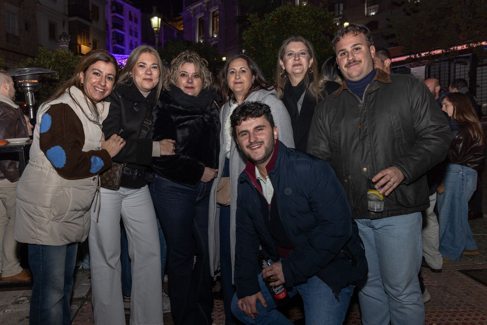 Así disfruta Jaén del concierto extraordinario a pie de calle: "Único Pop Rock"