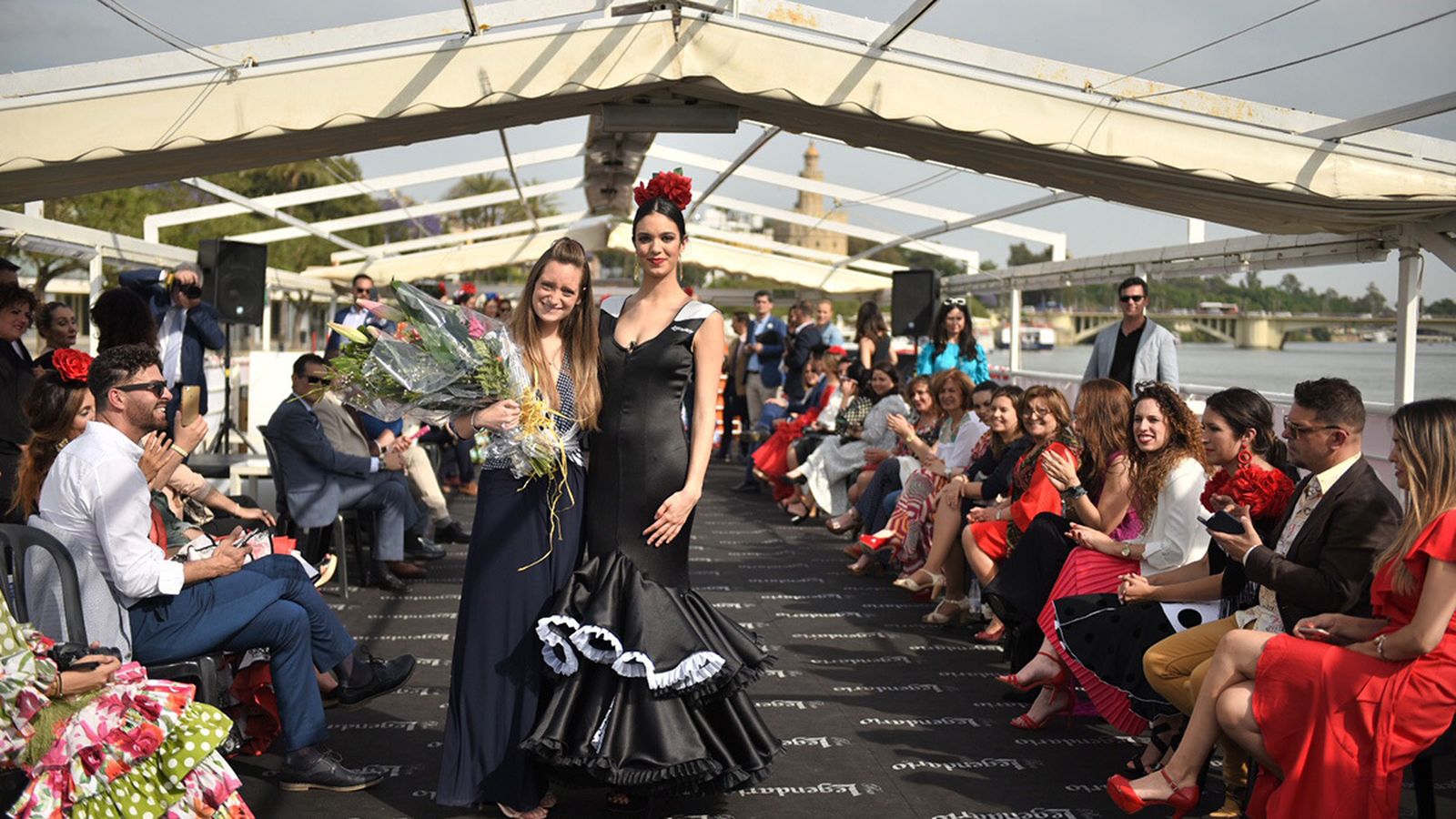 Diseño ganador que lucirán las azafatas del barco en la Feria 2020.