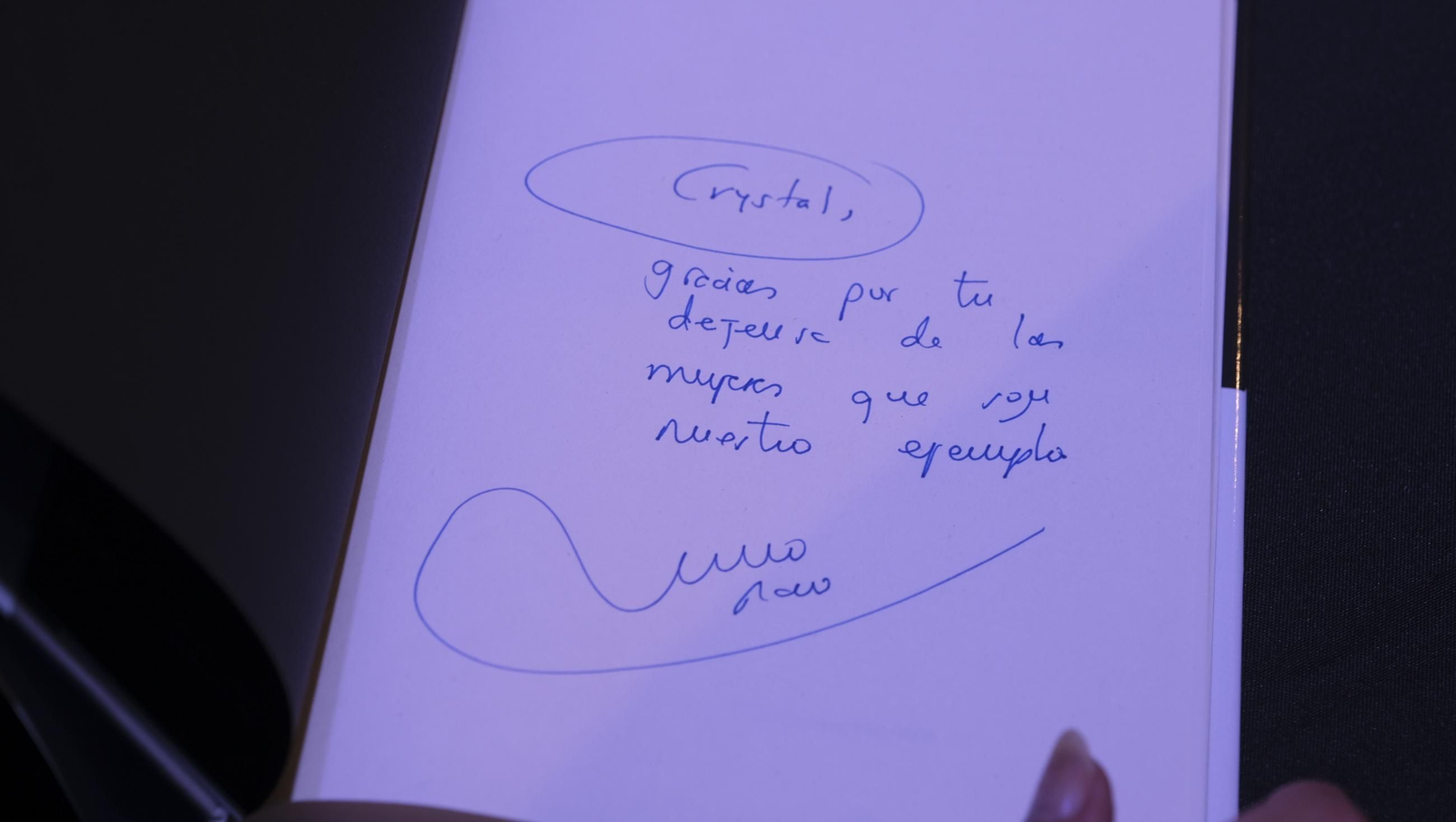 Las imágenes del Diario de los Libros con la escritora Rosario Raro