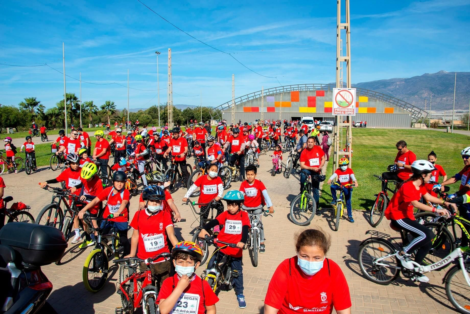 La Mojonera ha celebrado el Día de la Bicicleta como símbolo de su constitución como municipio.