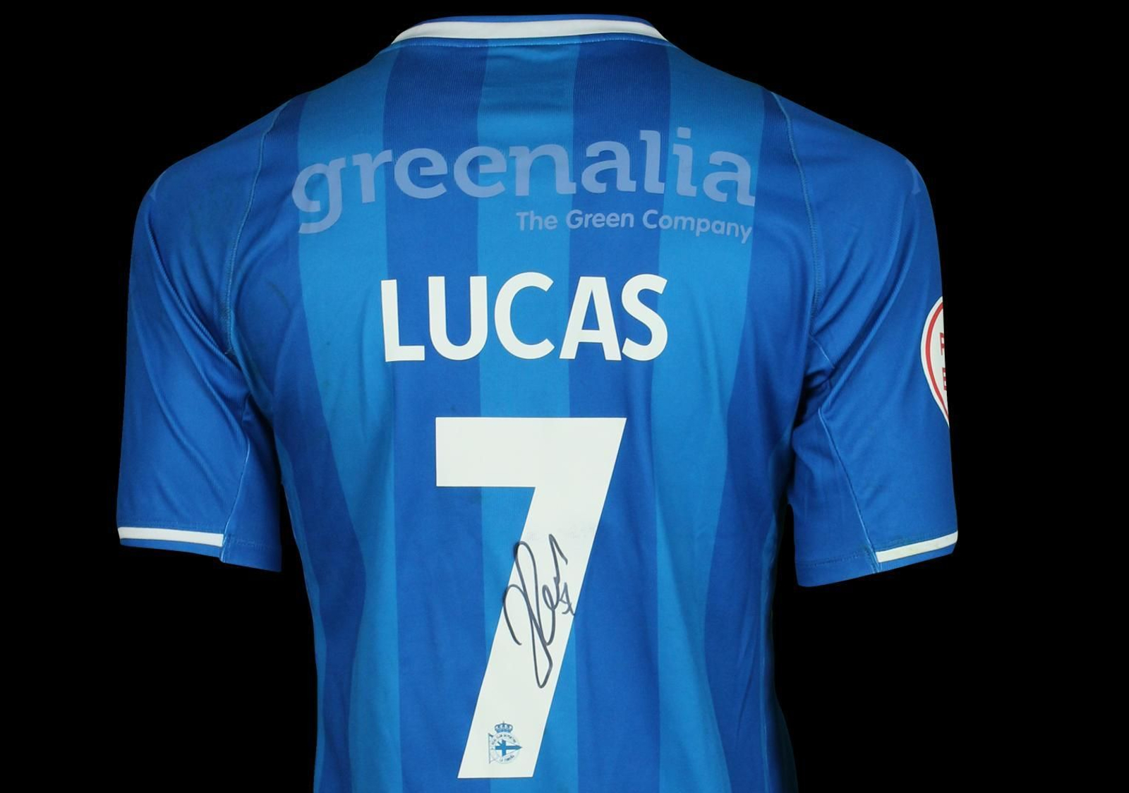 La camiseta del estreno de Lucas Pérez en el Deportivo.