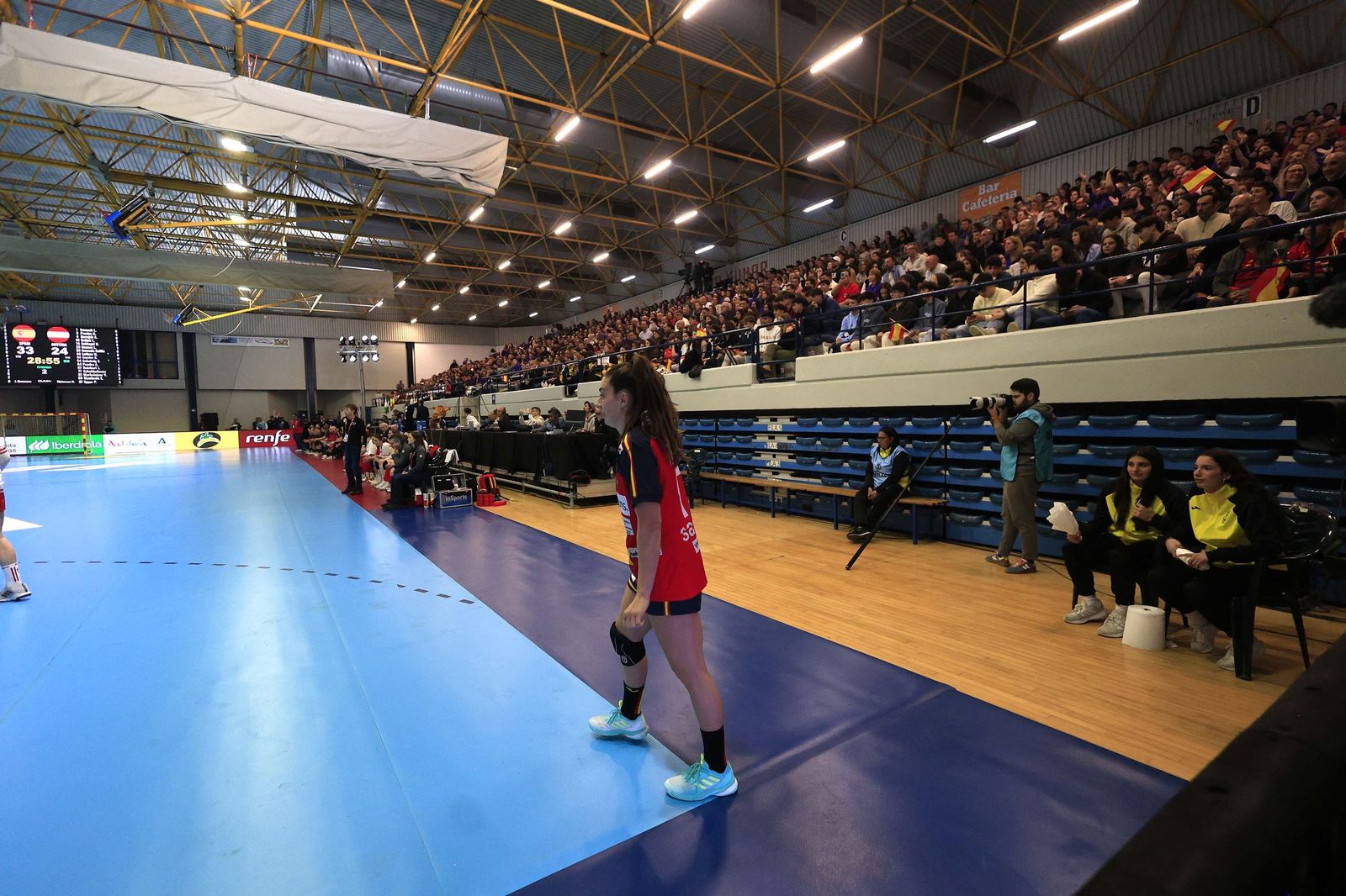 Las fotos del España-Austria del preeuropeo femenino de balonmano, en Algeciras