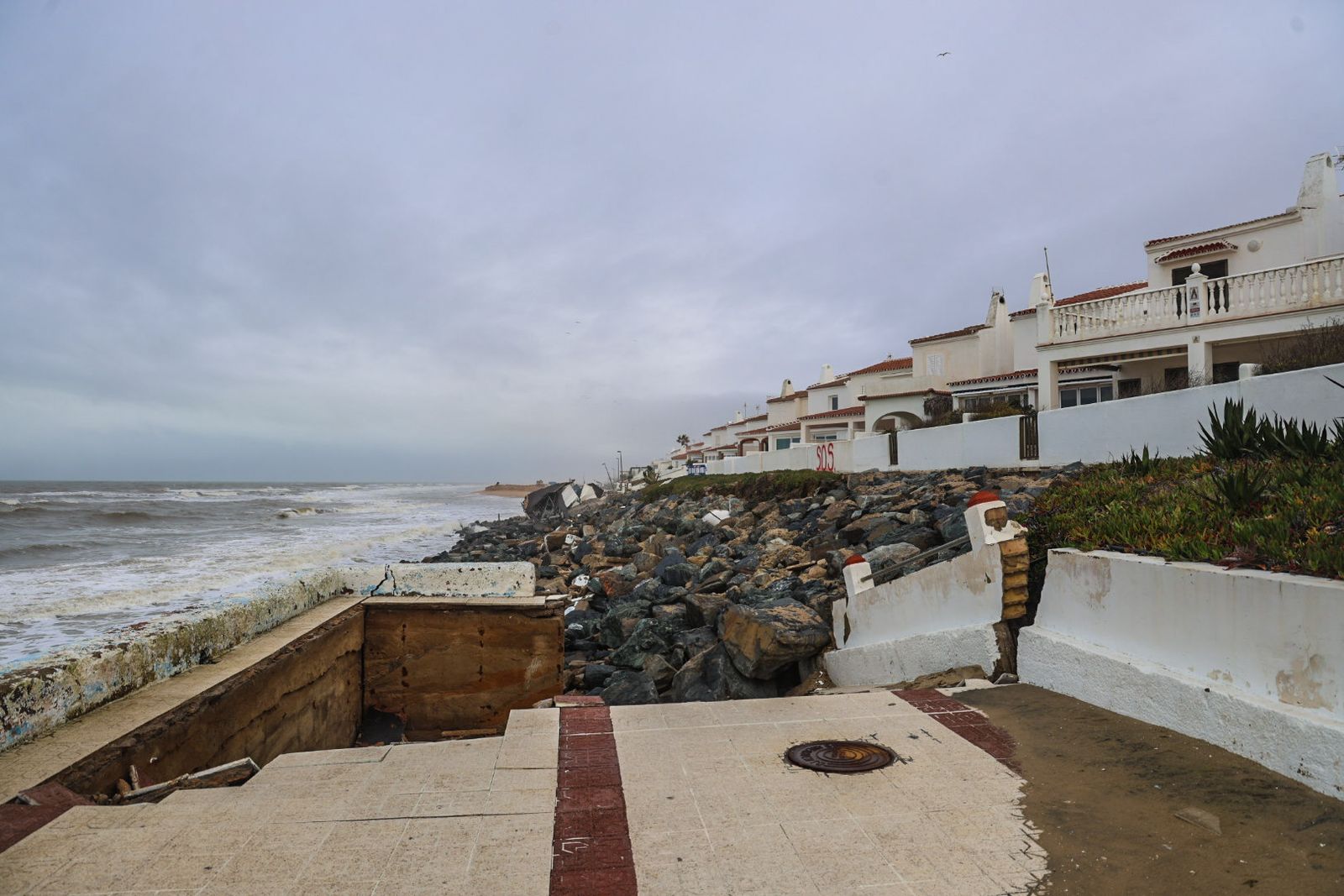Fotografías de las zonas más perjudicadas de Matalascañas tras los últimos temporales