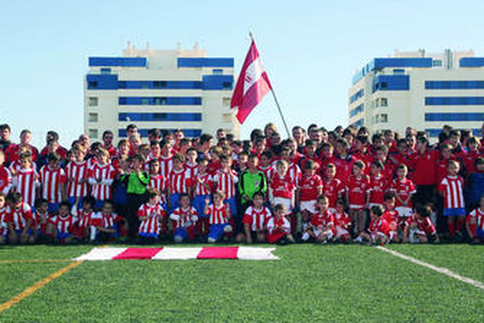 El Juval presenta a sus equipos