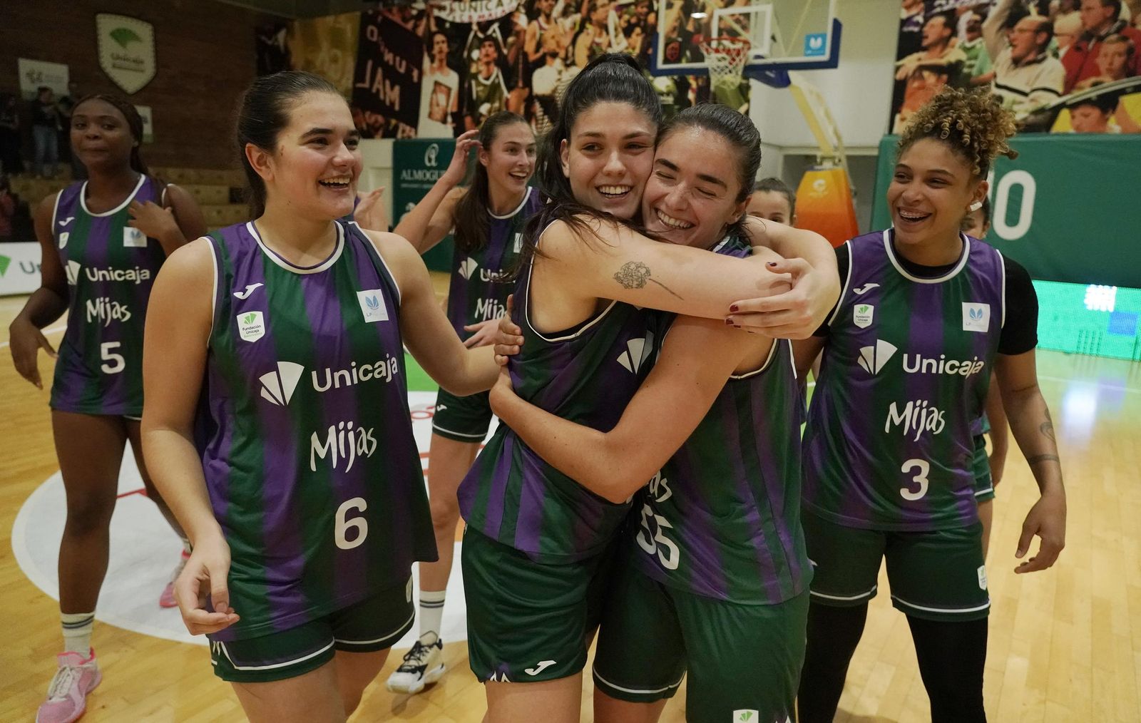 Elena Moreno culmina una remontada épica del Unicaja Mijas (75-73)