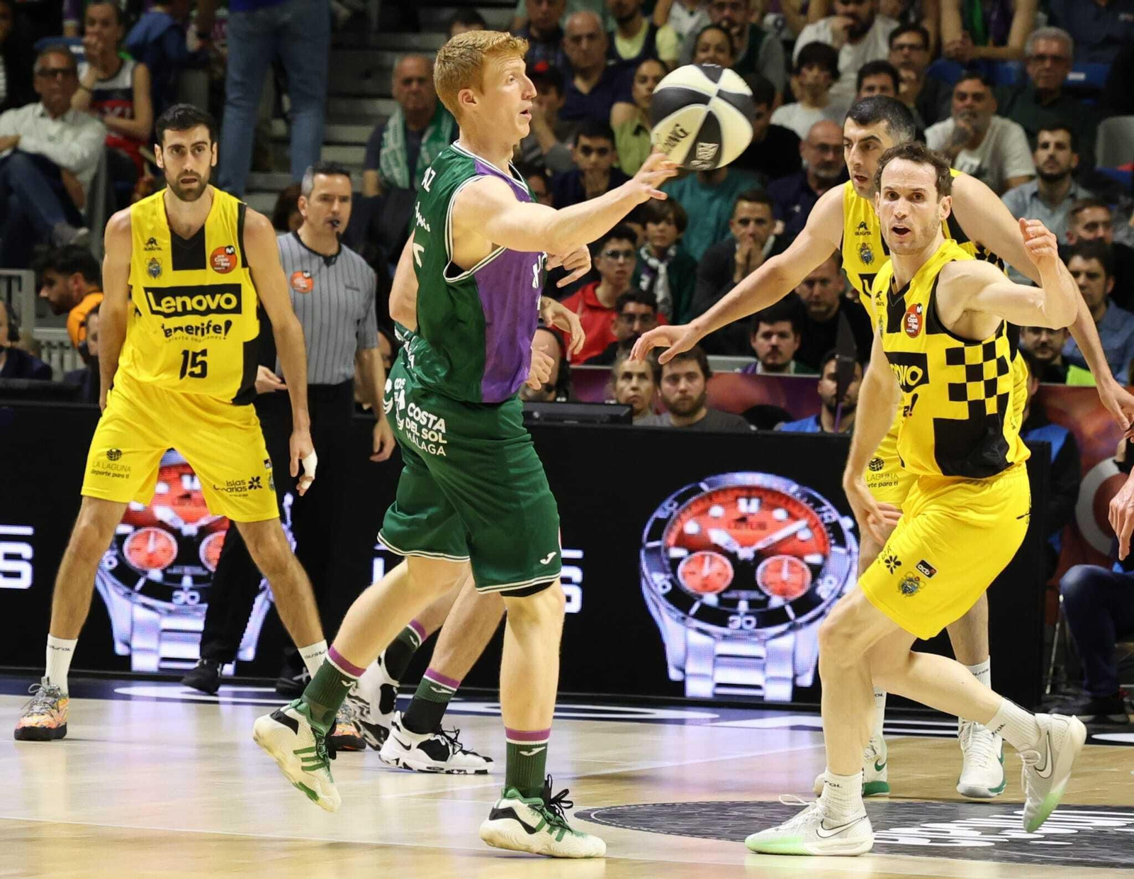 El Unicaja - Lenovo Tenerife de la Copa del Rey, en fotos