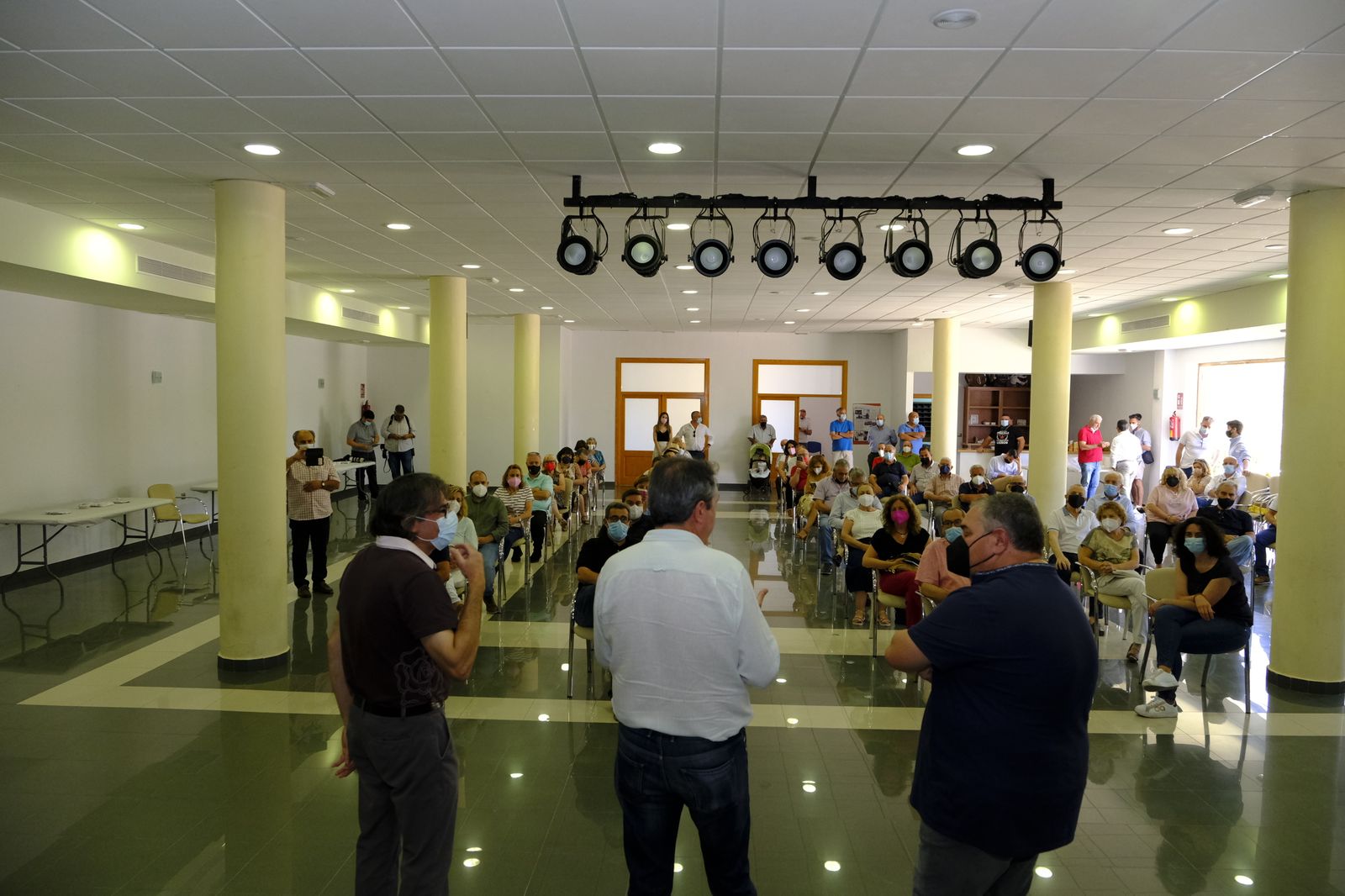 Juan Espadas, candidato a las primarias del PSOE, en Alhama y Bentarique. Almería