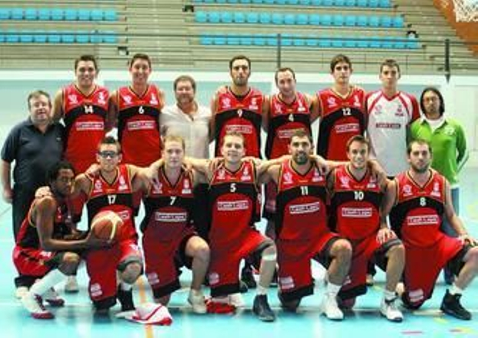 El Cash Lepe debutará este sábado en casa con el objetivo de consolidarse un año más en el grupo D de la Liga EBA de baloncesto.