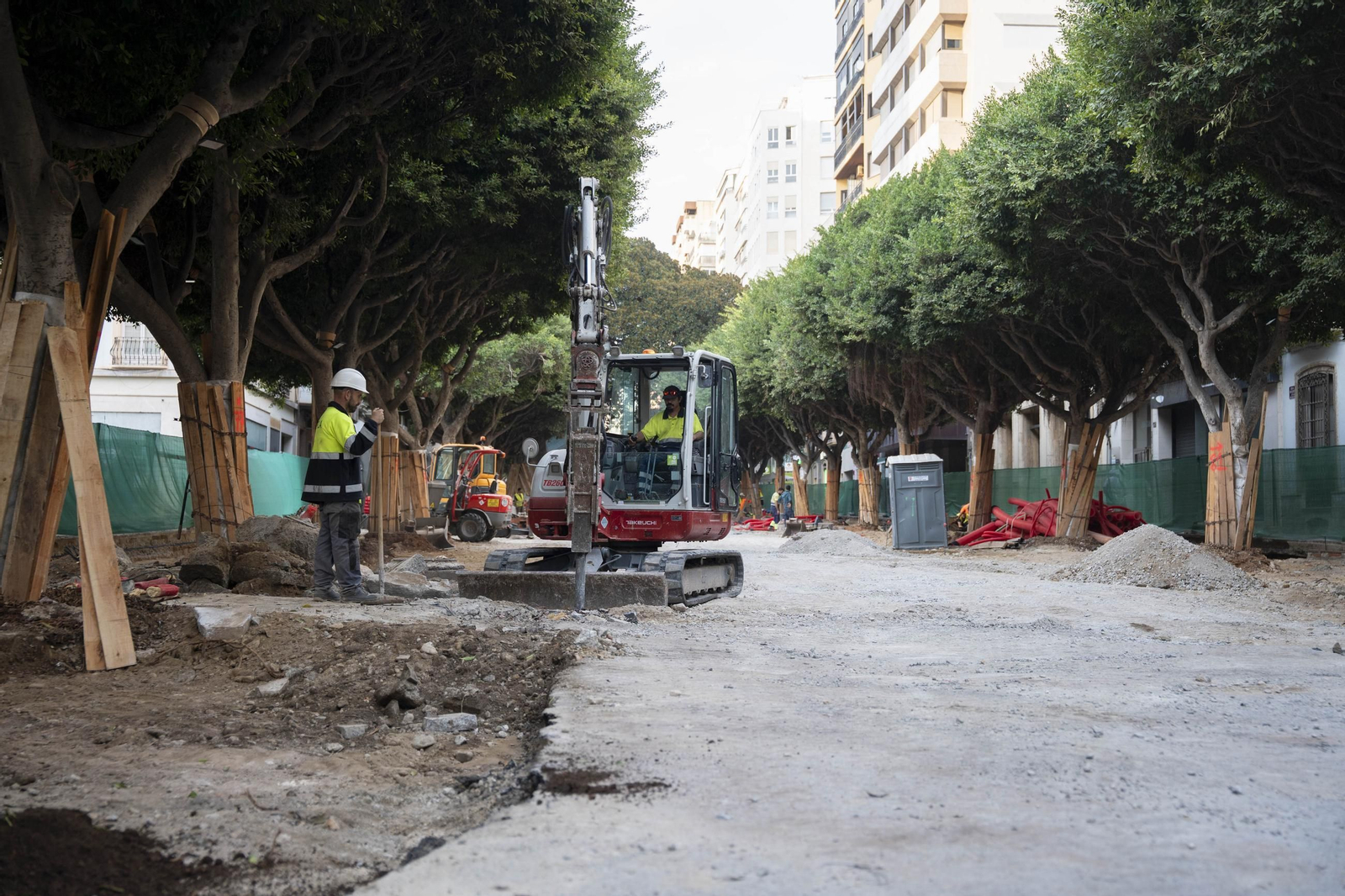 Las imágenes de las obras del paseo de Almería