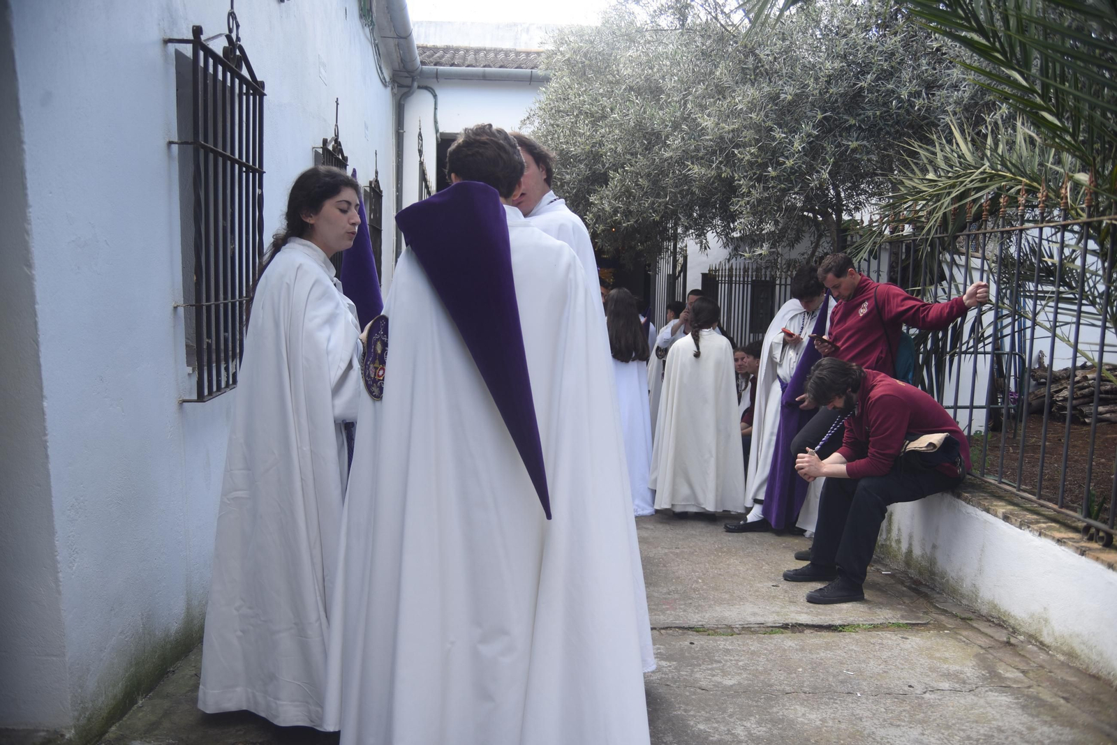 Recogimiento y lágrimas tras la suspensión de la procesión del Císter en este Martes Santo de Córdoba