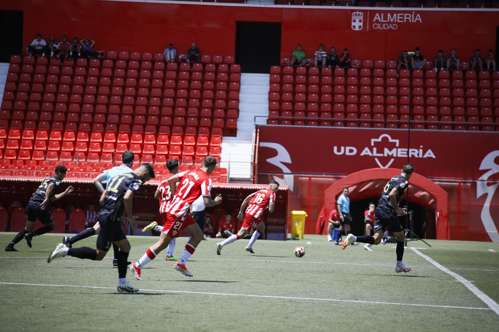 Imágenes del partido entre el Almería B y el Real Jaén