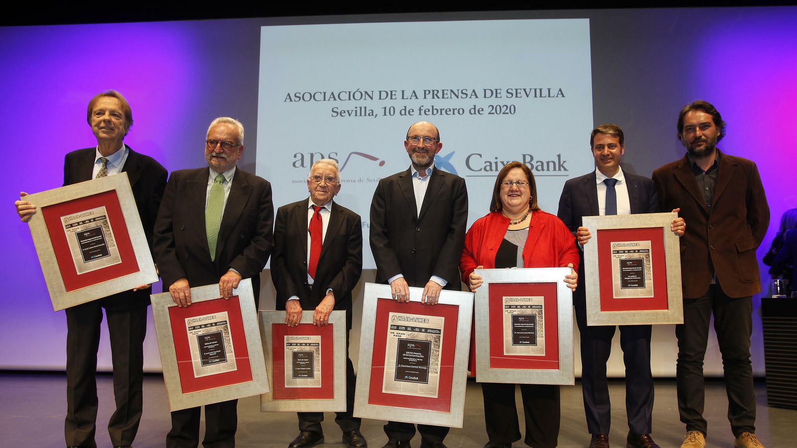 Fotografía de grupo de los galardonados.