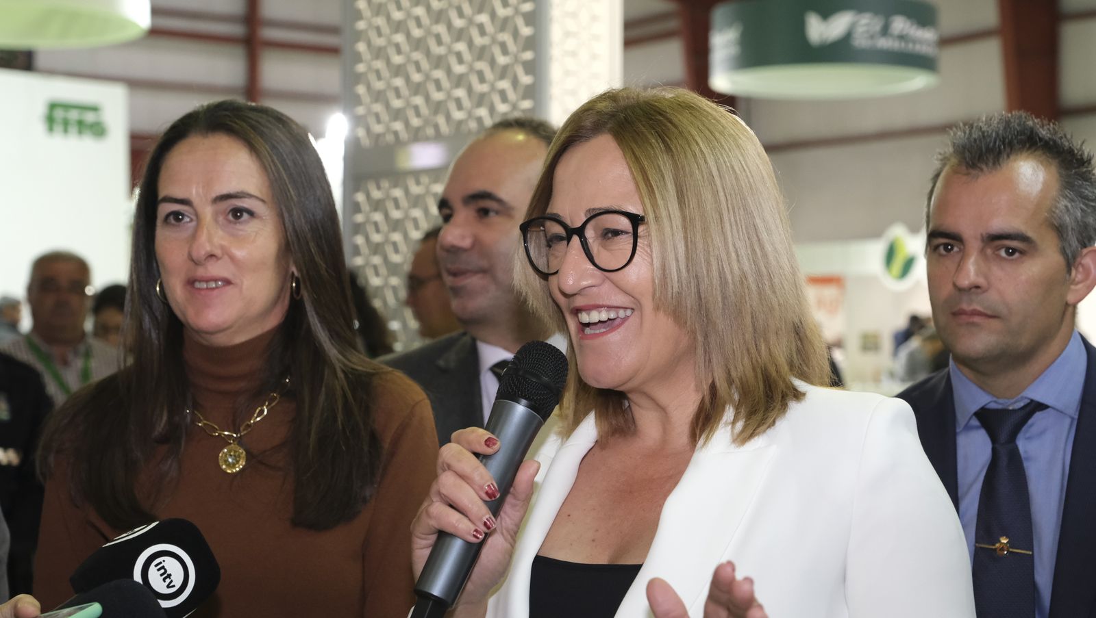 Imágenes del primer día de Expolevante Níjar.