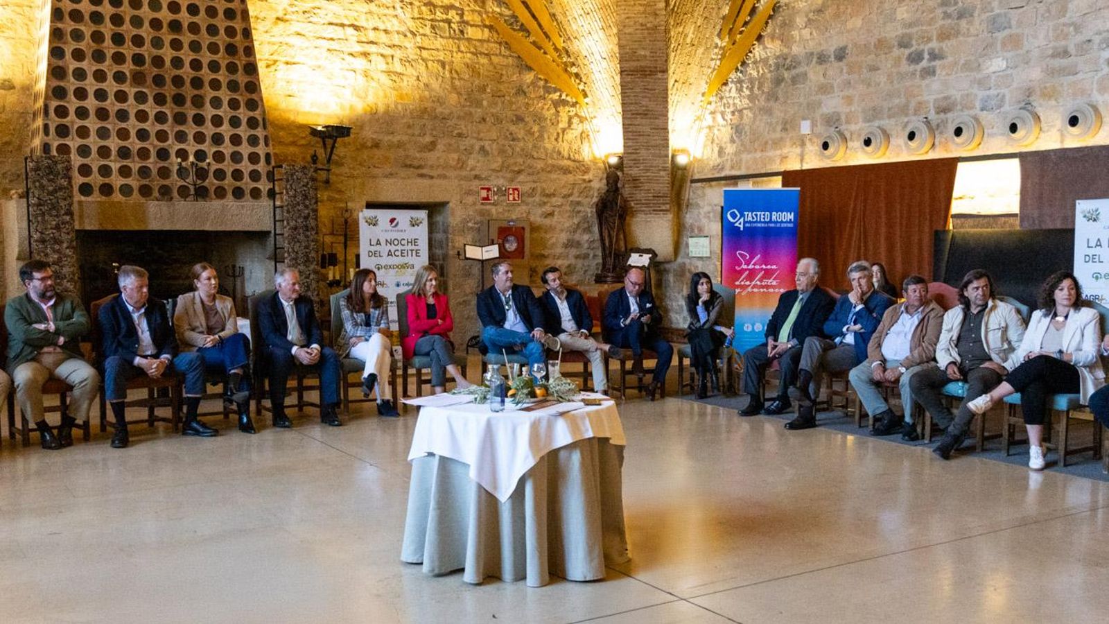 Celebración de la jornada "La noche del aceite de oliva en Expoliva"