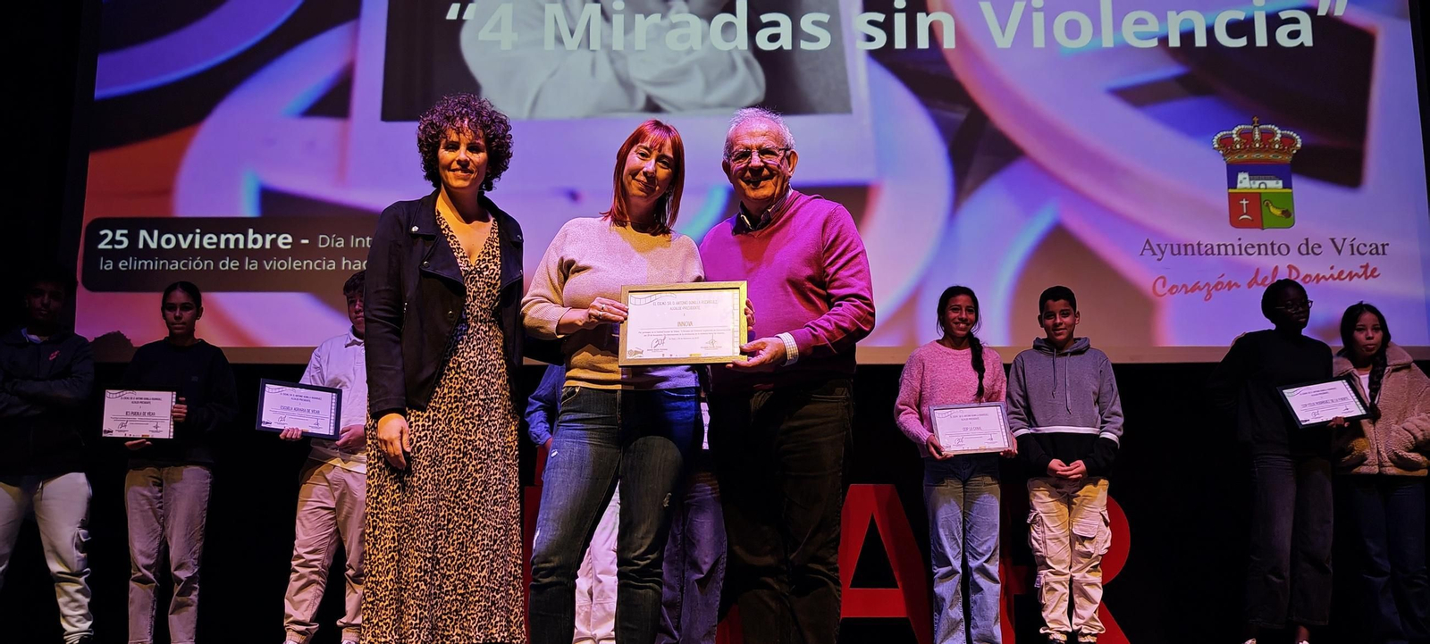 Los centros educativos de Vícar presentan '4 Miradas sin Violencia' en el Festival Escolar de Vídeos