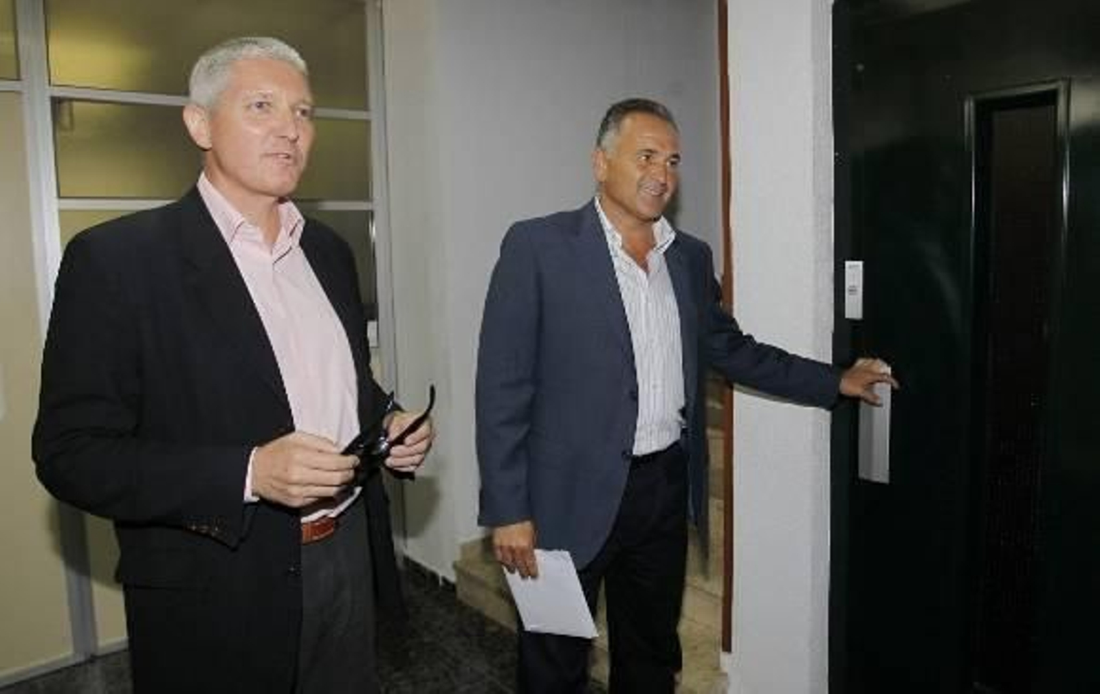 Gordillo se ve las caras con Oliver