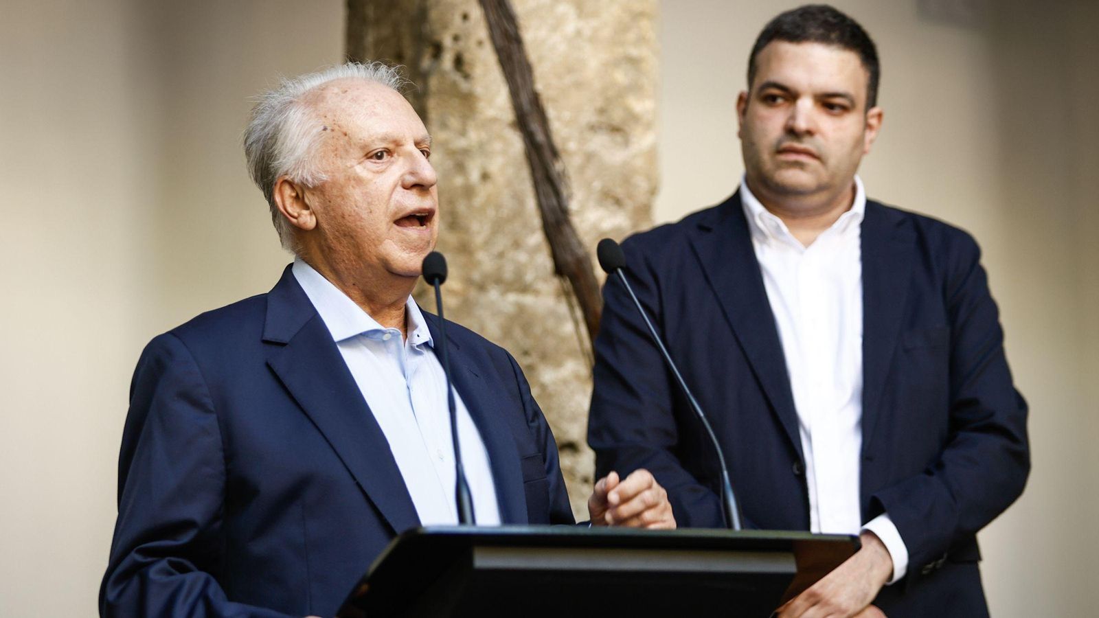 Pepe Romero interviene en la presentación del Memorial Ángel Barrios
