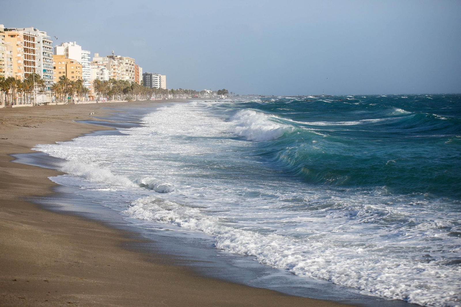 La AEMET ha activado la alerta amarilla por vientos en Almería.