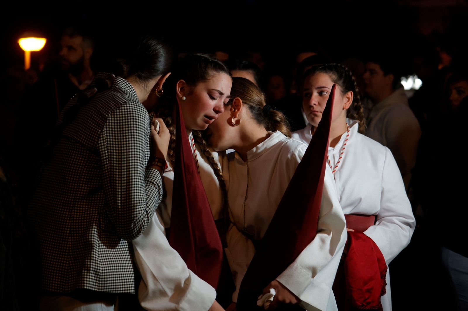Las mejores imágenes de la hermandad del Descendimiento en este Viernes Santo de Córdoba