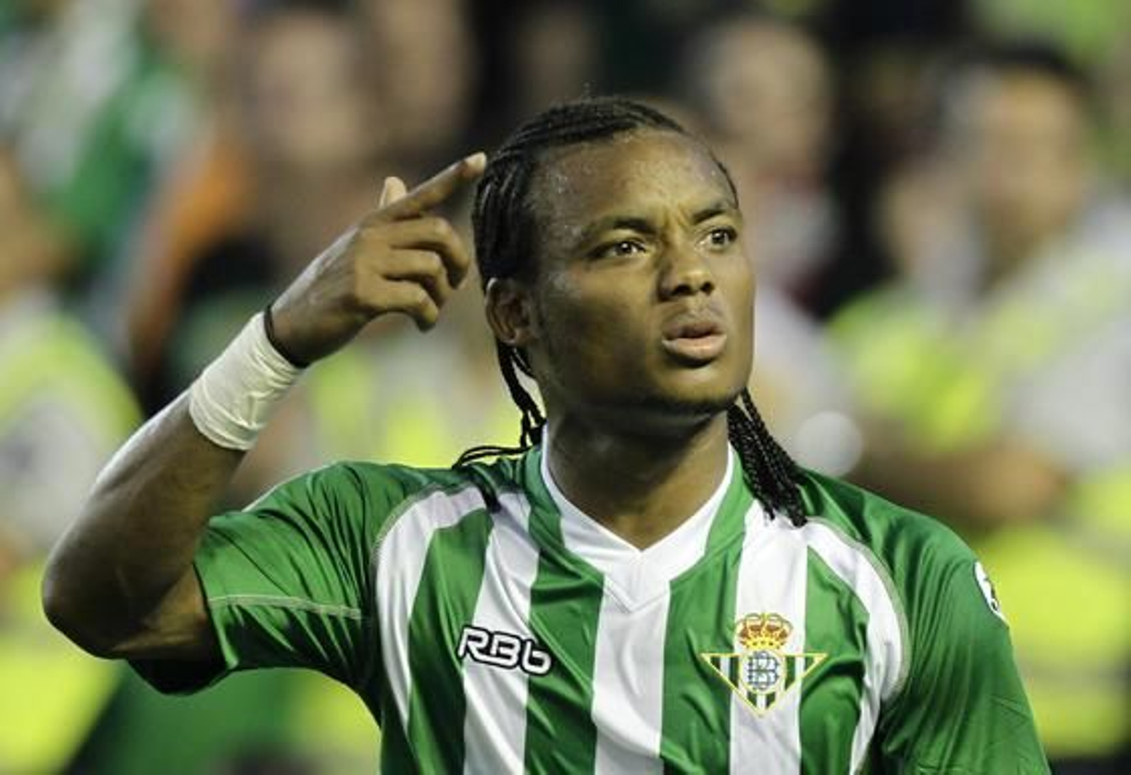 Pavone y Jonathan Pereira dan al Betis tres valiosos puntos para el ascenso.

Foto: Antonio Pizarro