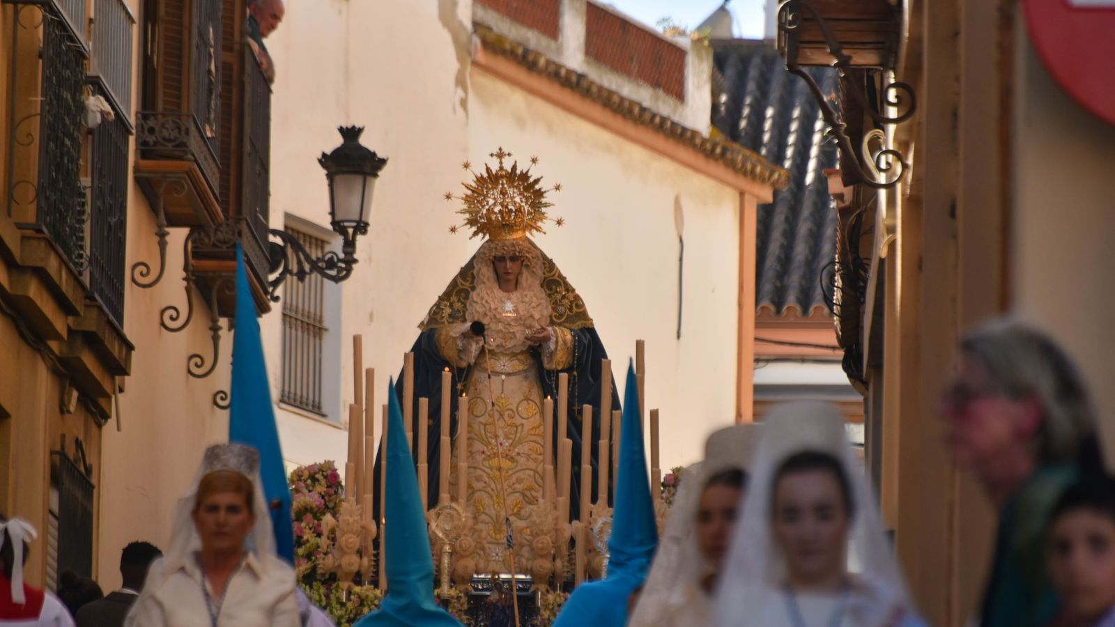 Fotos del Domingo de Ramos en Los Barrios: Borriquita y María Santisima de la Estrella