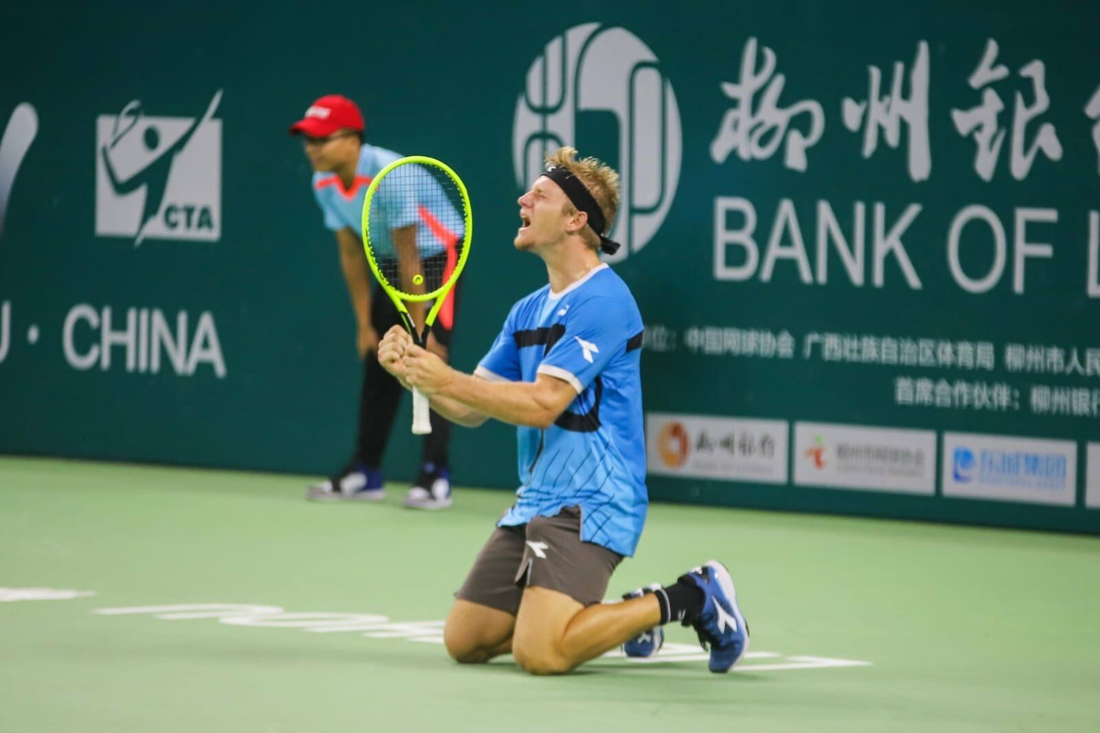 Davidovich celebra un punto.