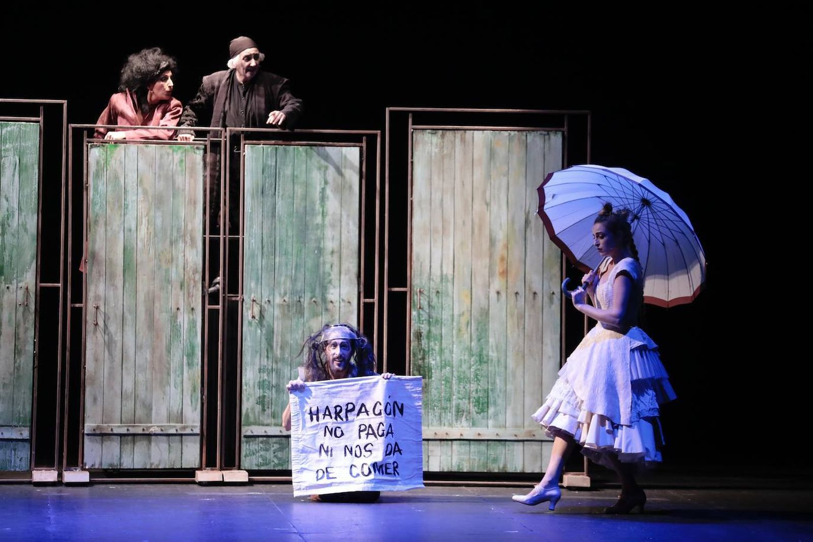 Una escena de 'El avaro de Molière' de la compañía Atalaya