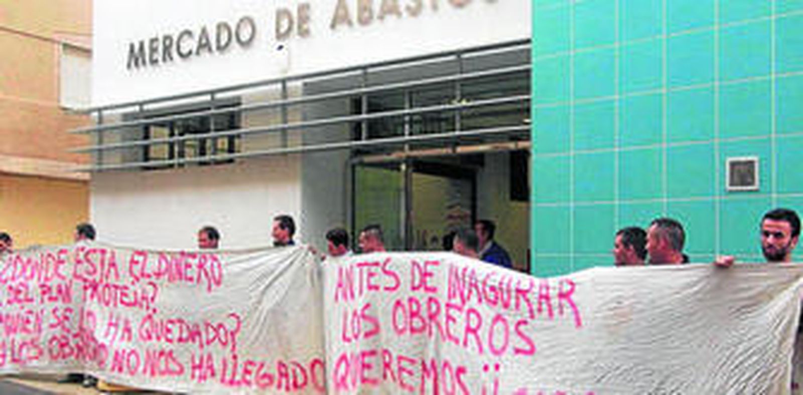 Balerma ya disfruta de su nuevo y reformado Mercado de Abastos