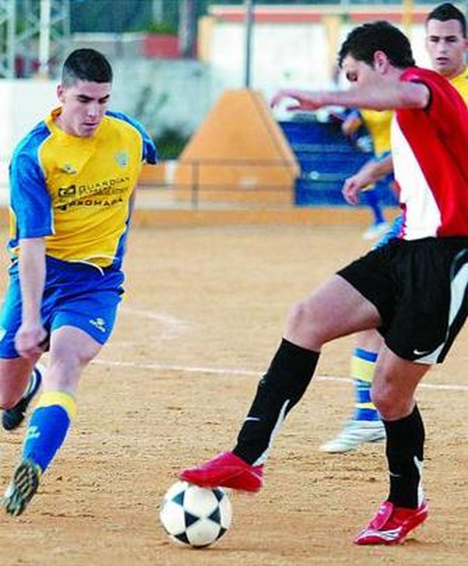 Un lance del Zabal/Deportes Romero, ayer en La Línea.
