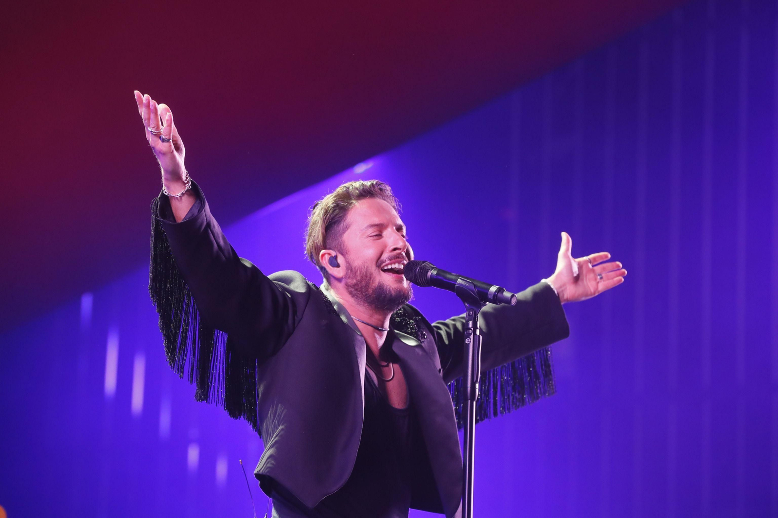 La última flecha de Manuel Carrasco: Primer artista español en anunciar concierto en este lugar emblemático