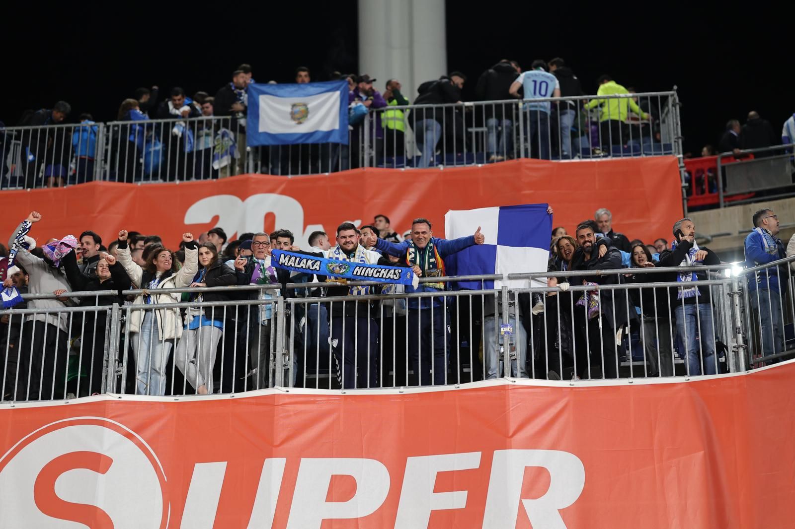 El Granada-Málaga CF, en fotos