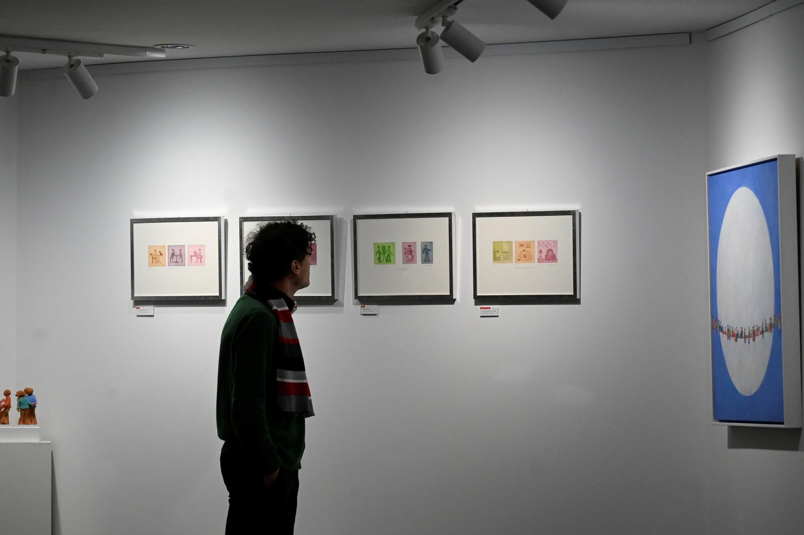 Valle Rivilla expone 'Dime con quién andas y te diré qué pintas' en la sala Kutxabank-Cajasur Gran Capitán