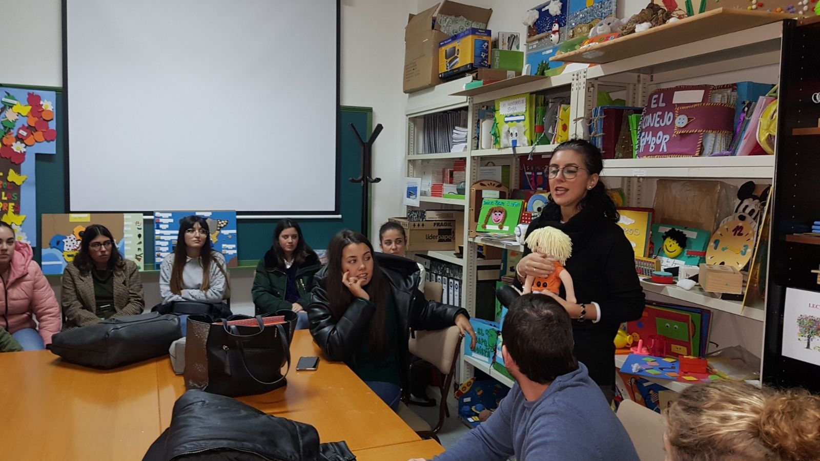 Inmaculada en plena clase.