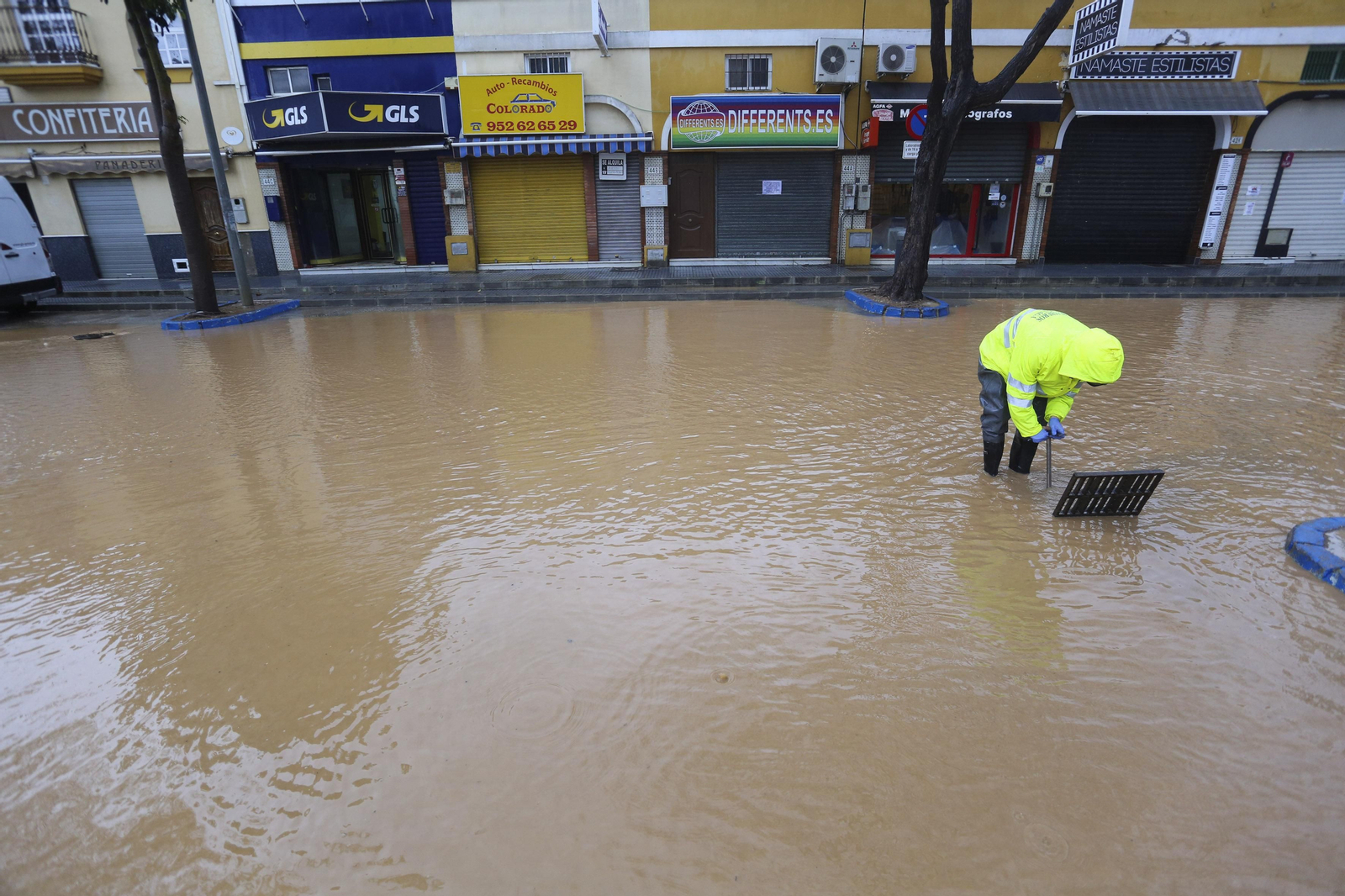 Campanillas anegada tras las lluvias, en fotos