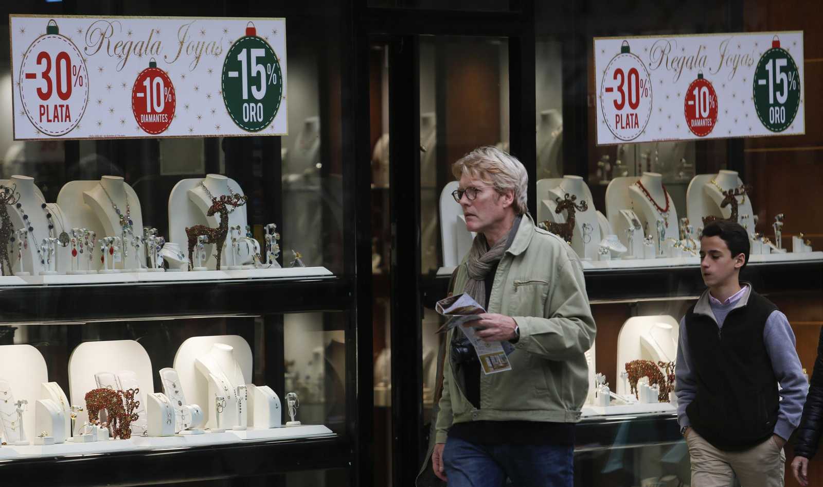 Escaparate de una joyería del centro de la ciudad.