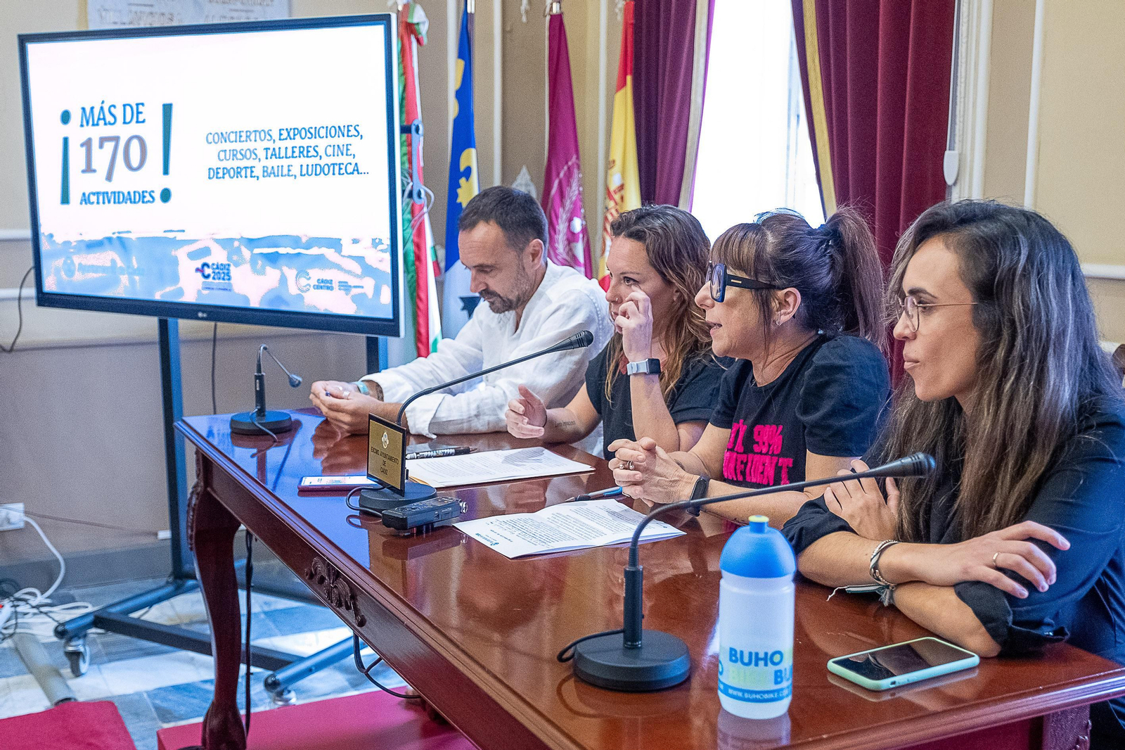 Rueda de prensa de presentación de la programación de verano del Ayuntamiento de Cádiz