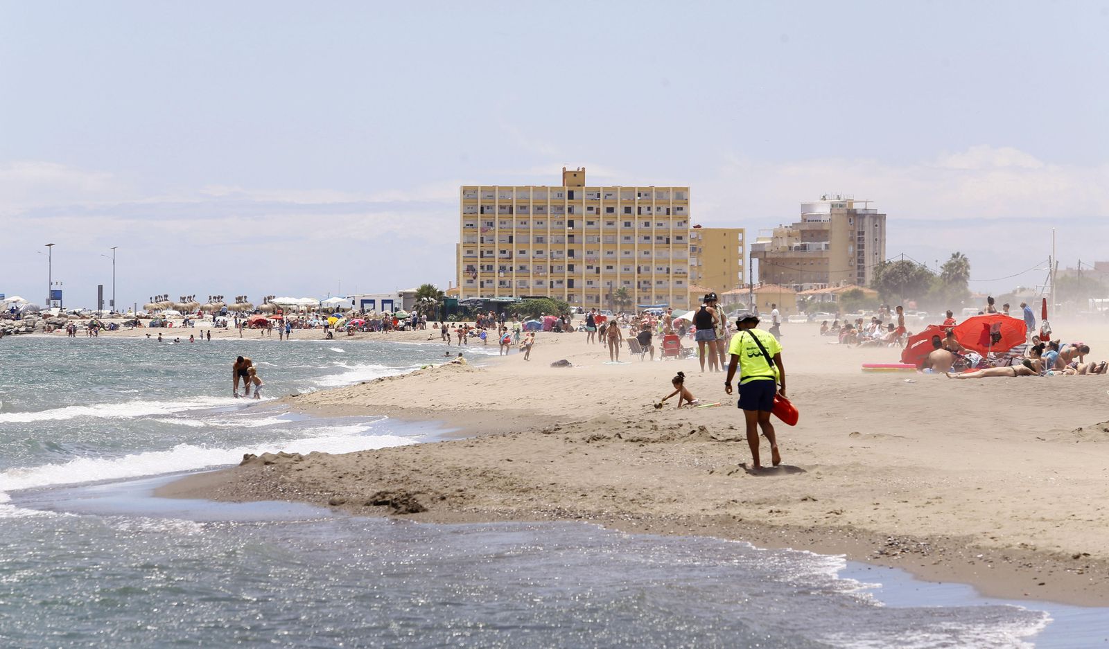 Playas, comercios y bares están marcando el avance de la desescalada en toda España.