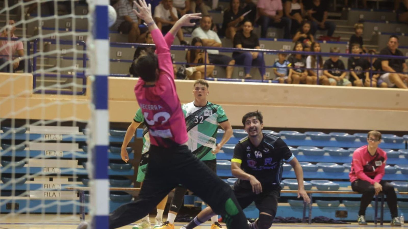 Uno de los goles de Sebas Restrepo, este sábado en el Juan Carlos Mateo