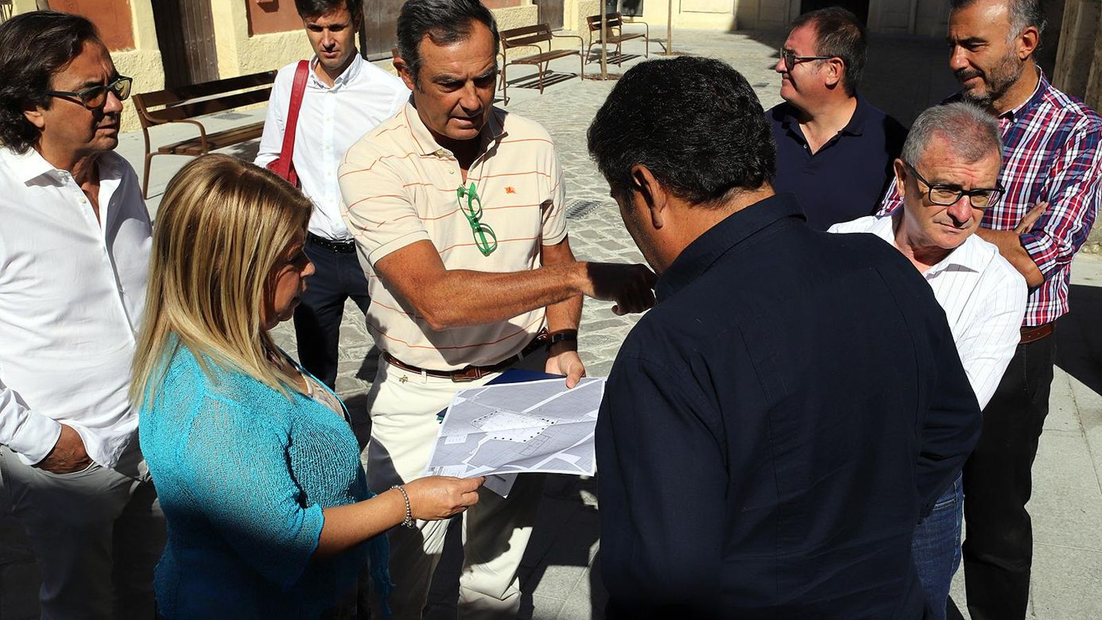 Mamen Sánchez, en la visita al entorno de San Juan de los Caballeros.