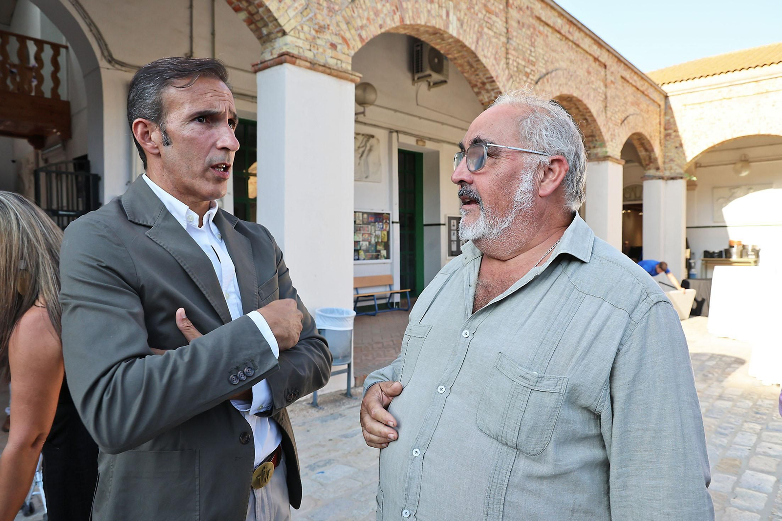 Imágenes del Pregón taurino de las Fiestas Colombinas 2025 a cargo de Luis Carlos Sáenz de la Torre