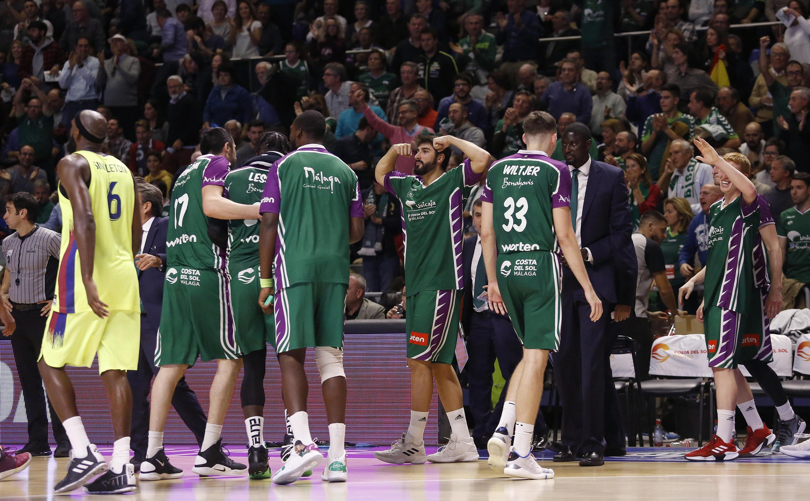 Las imágenes del triunfo del Unicaja ante el Barcelona